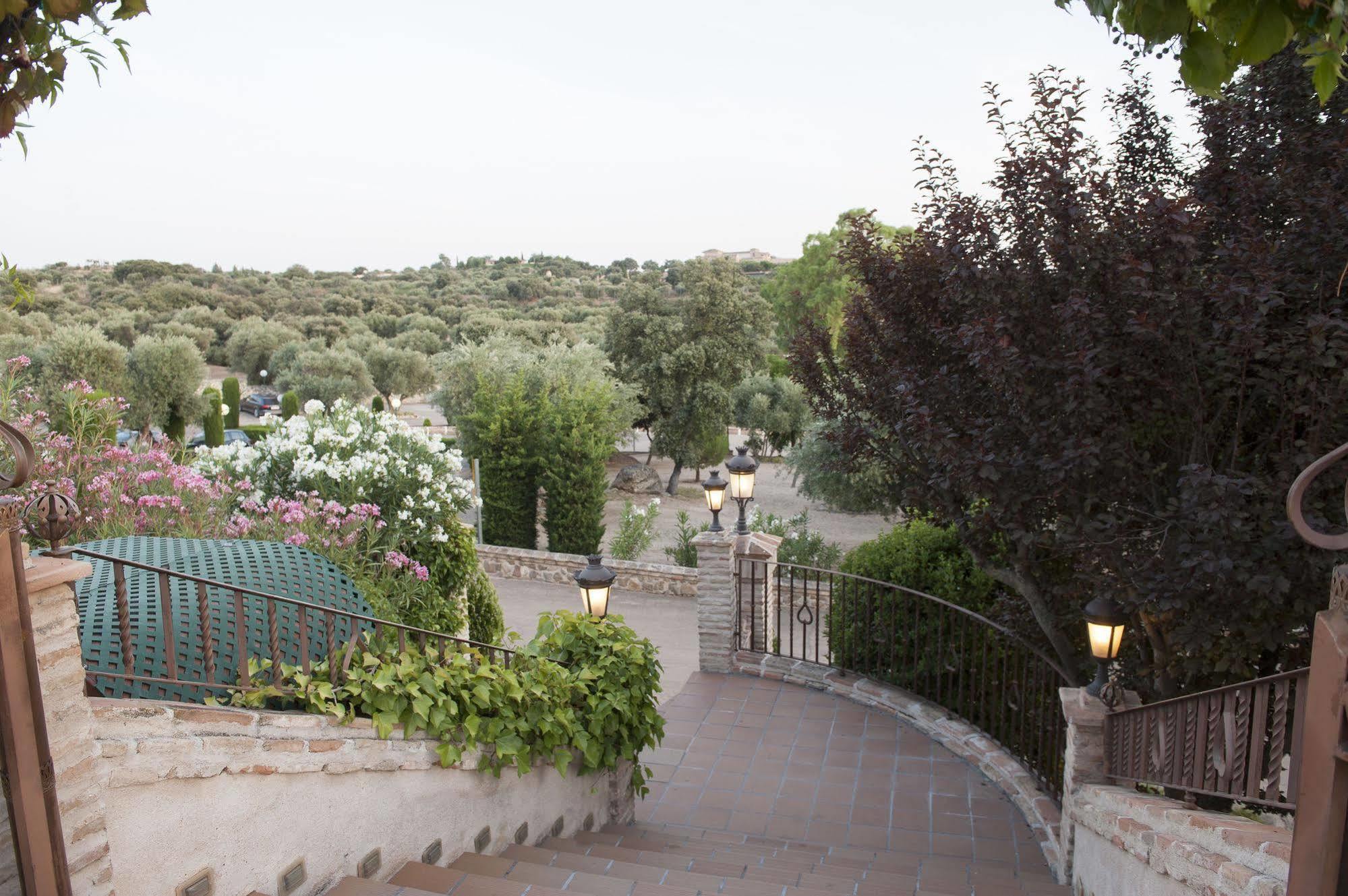 Hotel Cigarral Del Alba Toledo Exterior photo
